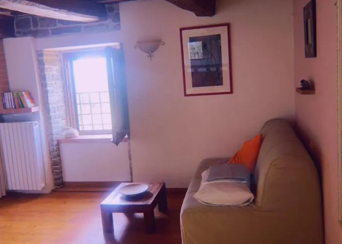 Monte Paradiso Alojamento de Acomodação e Pequeno-almoço Pietralunga (Umbria)